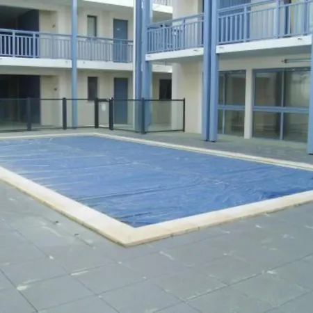 Plage, 3 Pièces, 7 Personnes - Fr-1-521-1 *